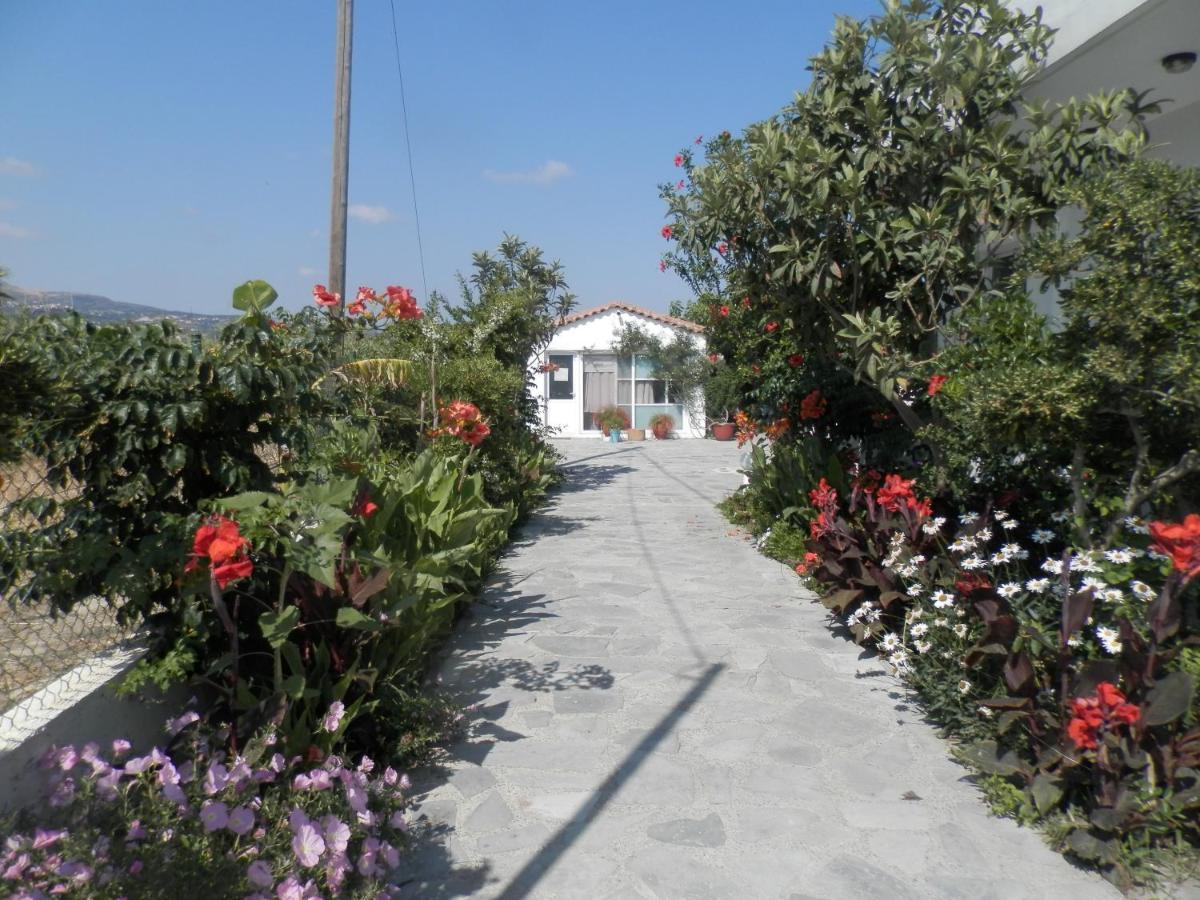 Silvi Mari Apartments Πλατανές Εξωτερικό φωτογραφία