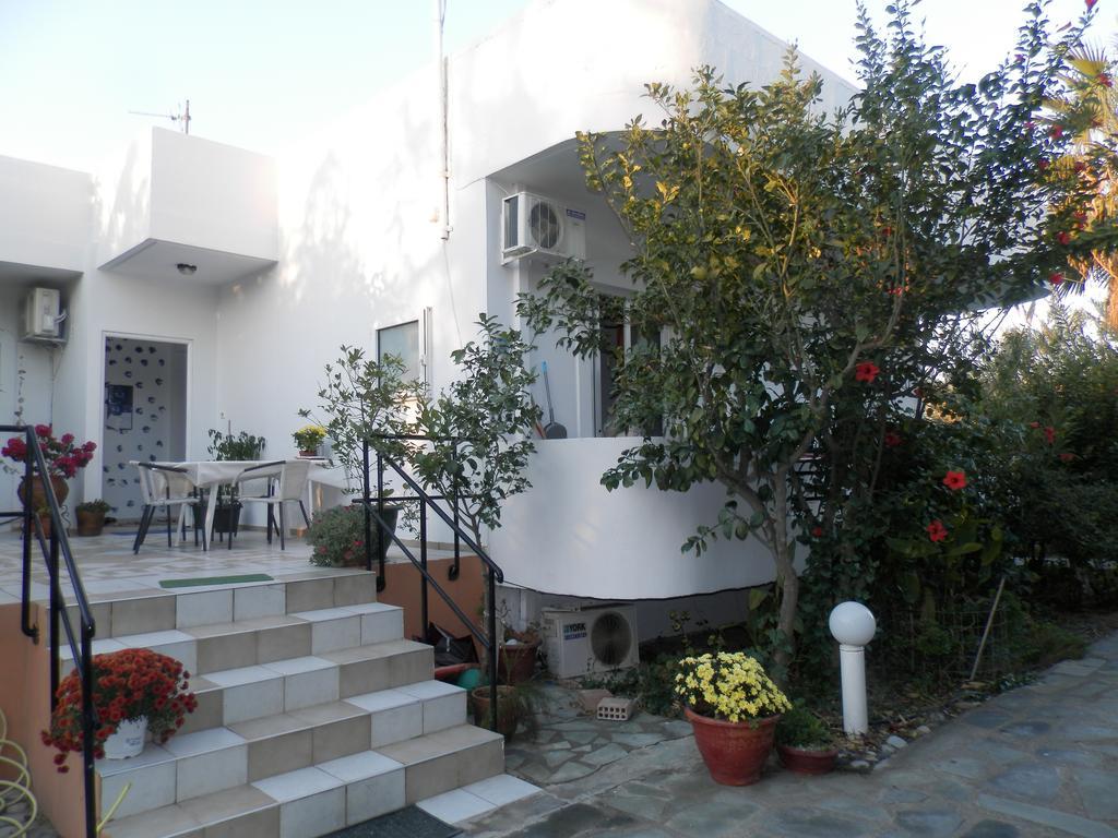 Silvi Mari Apartments Πλατανές Εξωτερικό φωτογραφία