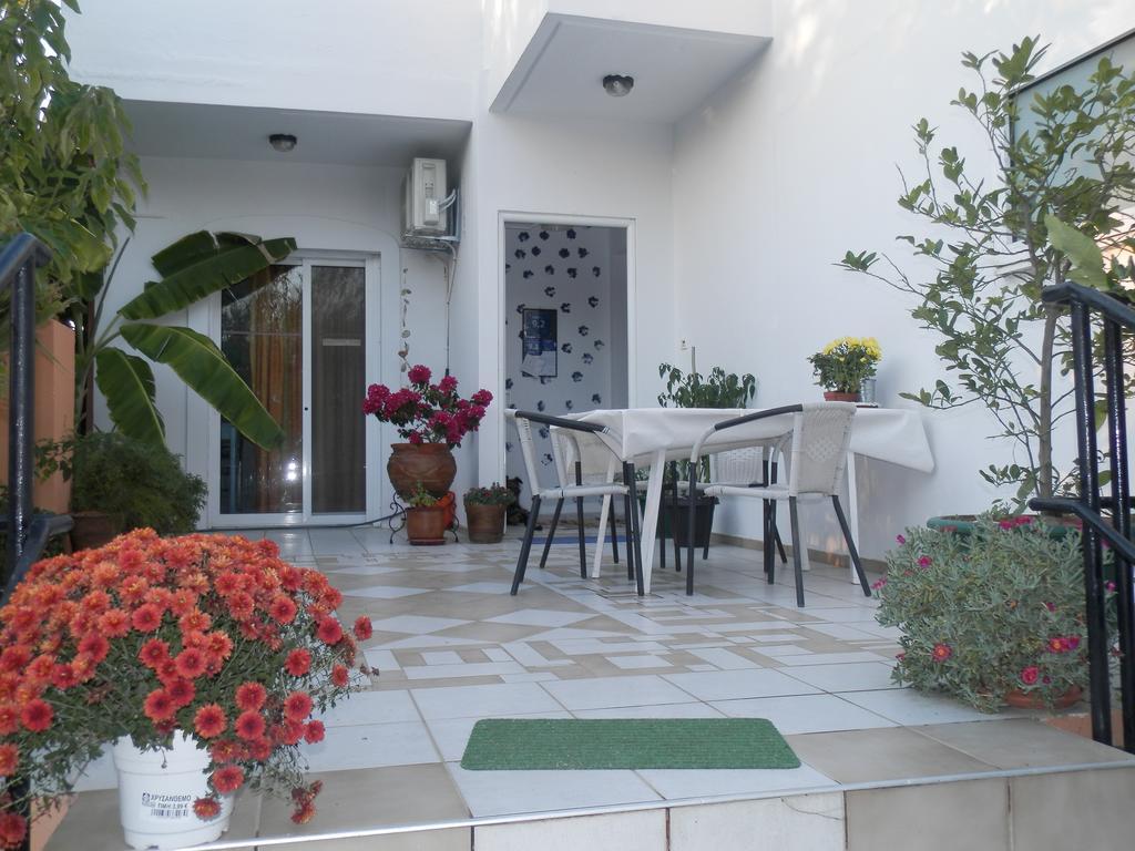 Silvi Mari Apartments Πλατανές Εξωτερικό φωτογραφία