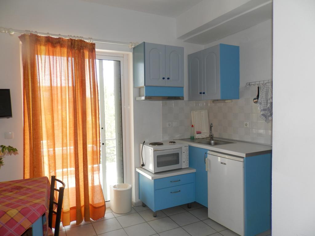 Silvi Mari Apartments Πλατανές Εξωτερικό φωτογραφία